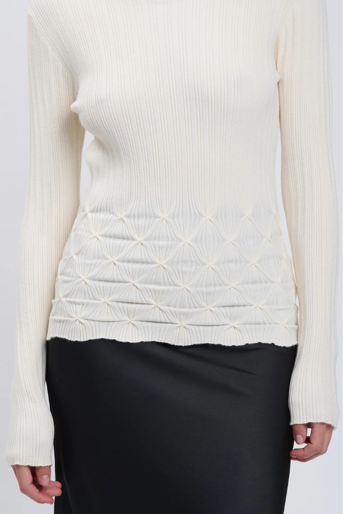 Influencer maglia a costine con scollo ampio 04h93097 [4e8a5501]