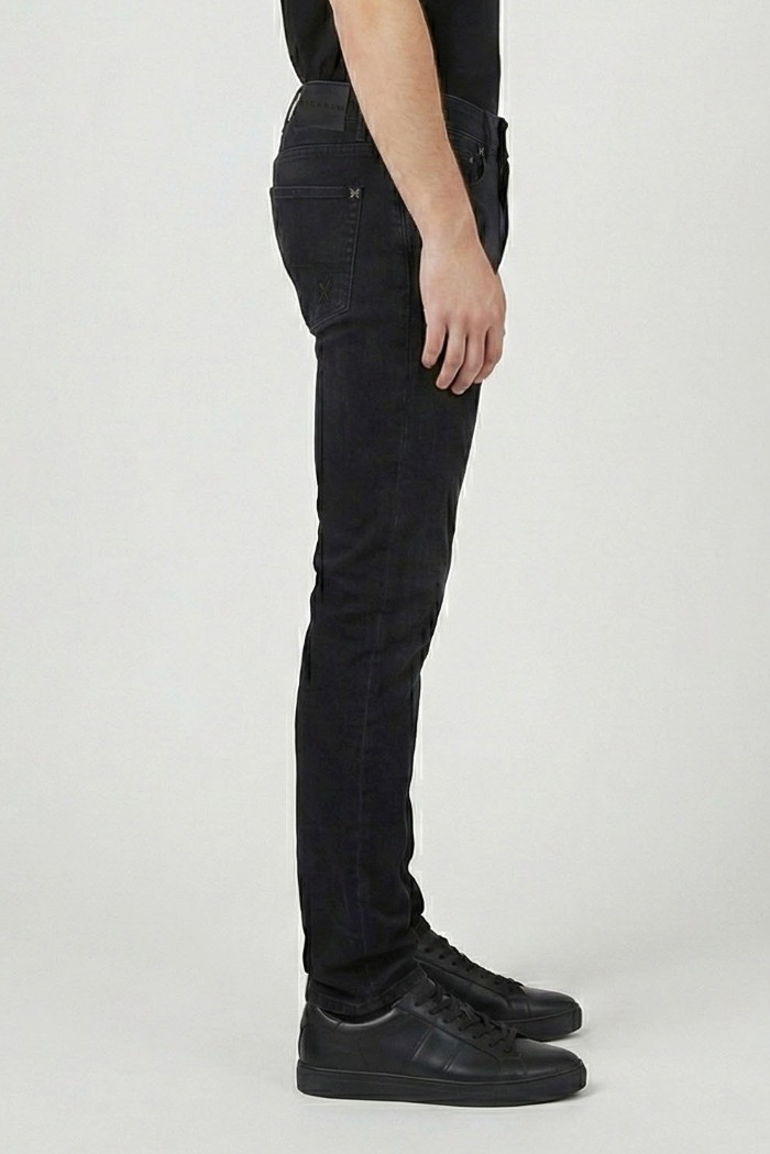 John Richmond jeans slim fit in denim nero Landis Uma25348je [11f1ec72]