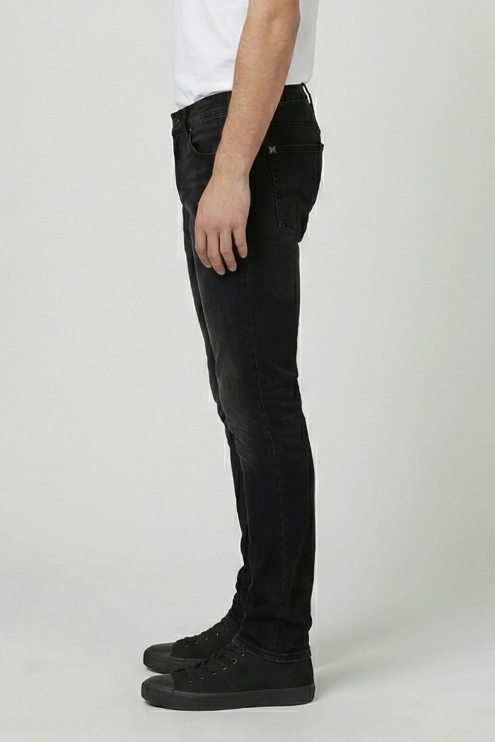 John Richmond jeans slim tapered fit in denim nero Helia Uma25164je [dd1b676b]