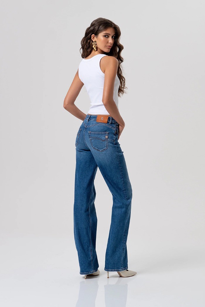 Fracomina jeans flare effetto push up in denim con lavaggio medio fp26sv8050d46002 [829ddb22]
