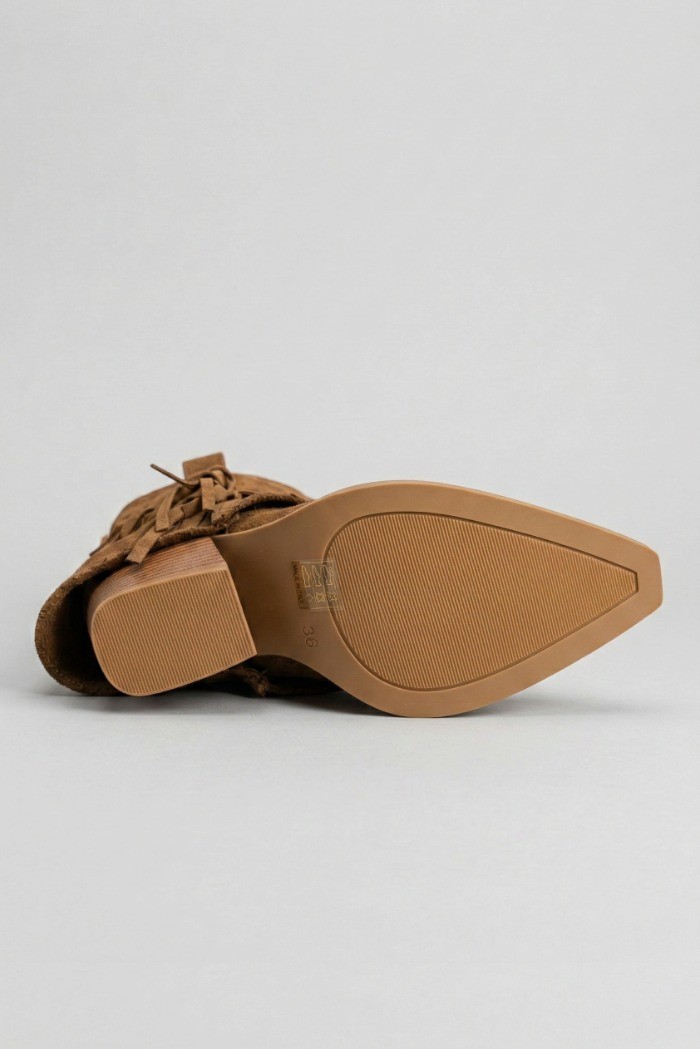 Crichic stivaletto con tomaia in camoscio e frange 3602-3 [417b81e1]