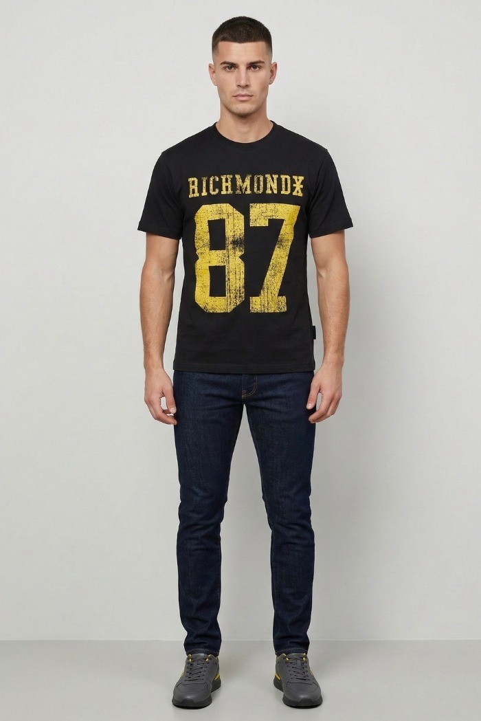 John Richmond t-shirt over Ransa ump26061ts [1dce4ddf]