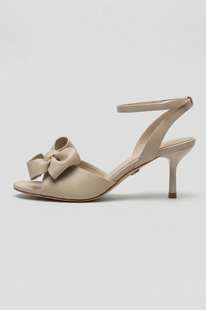 Gold & Gold sandalo con cinturino e fiocco FG02 [75b2d83d]