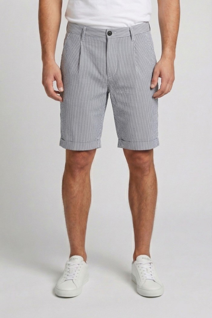 Markup bermuda con laccio in tessuto seersucker a righe MK1950247 [184bad24]
