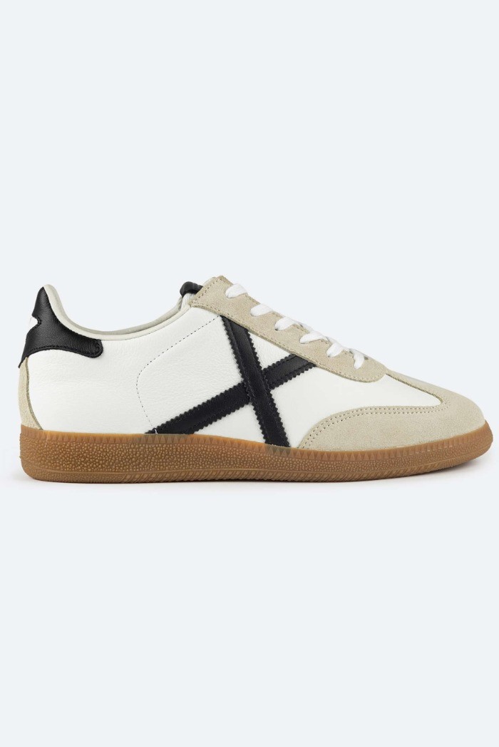 Munich sneaker allacciata con logo Barru 8290162 [911dd13a]