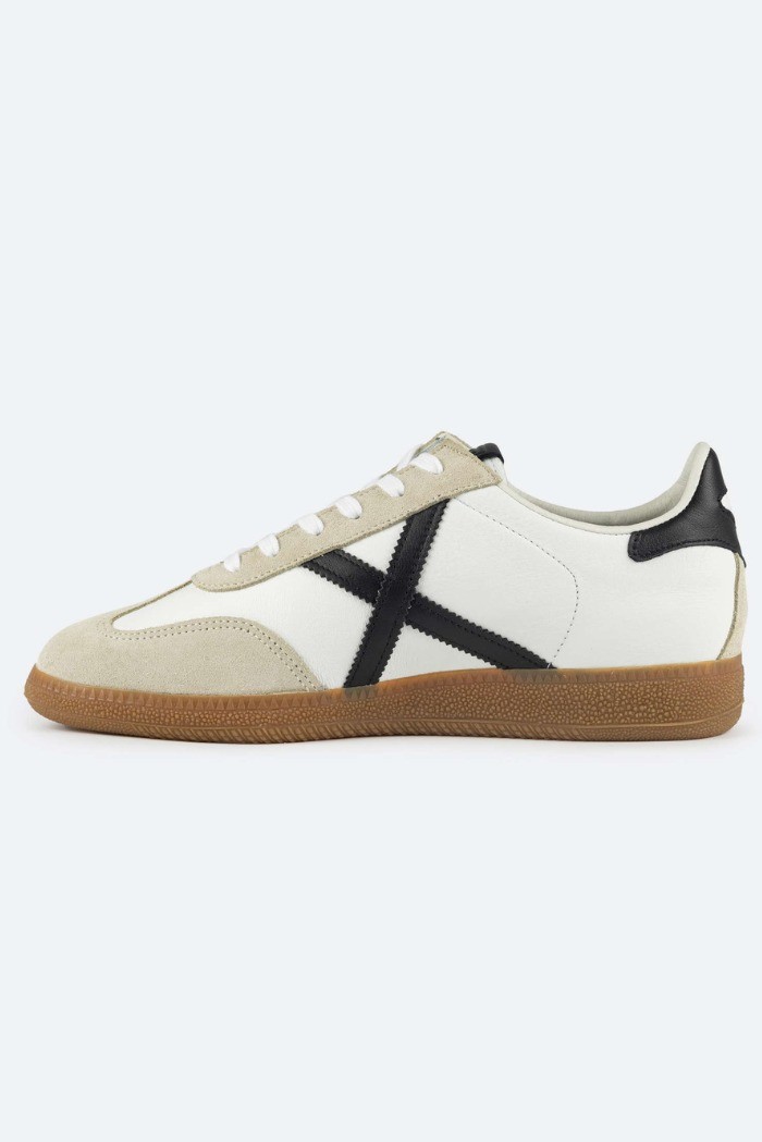 Munich sneaker allacciata con logo Barru 8290162 [483b9237]