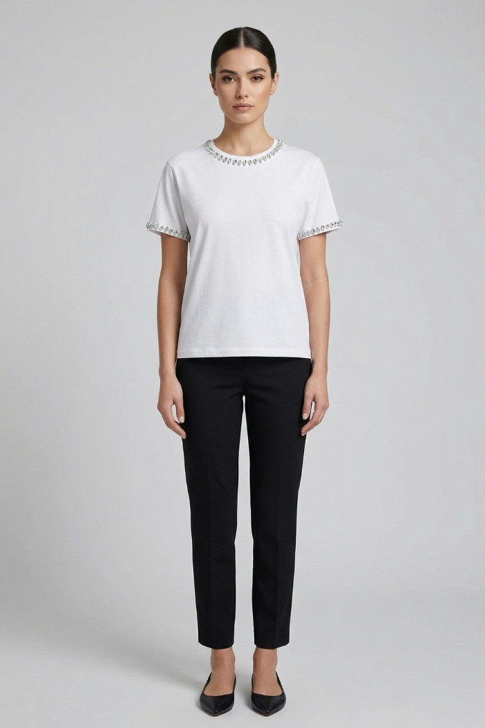 Fresh Flower t-shirt in cotone con strass su scollo e maniche FD556 [ce10e4c9]