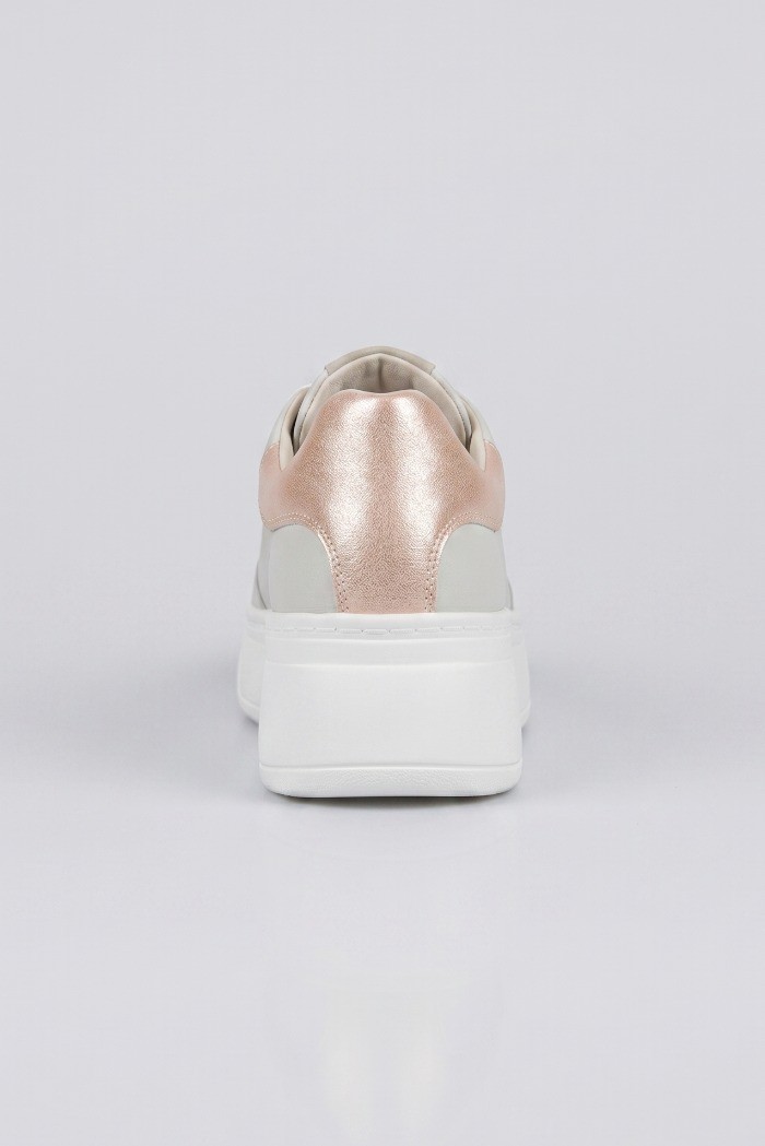 Queen Helena sneaker platform con dettaglio gioiello X34-13 [5495d649]