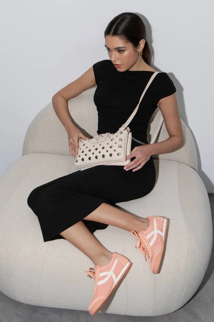 Xti borsa a tracolla con borchiette 184569 [ba93324d]