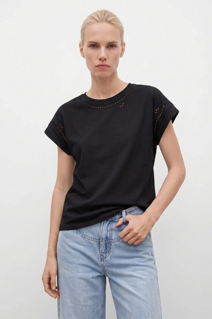 Influencer t-shirt in cotone con ricamo Sangallo 05AB223 [ac07e1db]