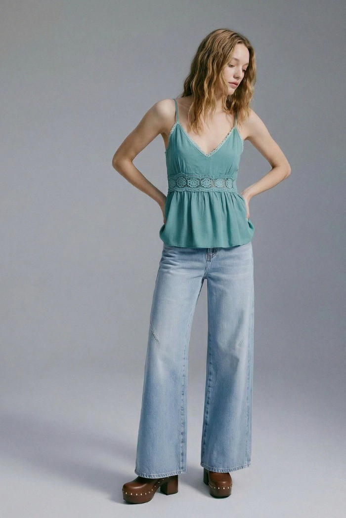 Influencer top con passamaneria in pizzo 05Y175 [4e875369]