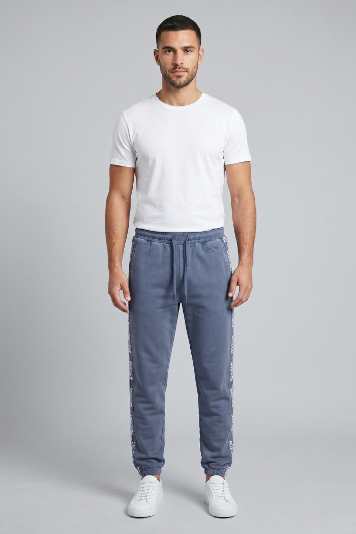 Moschino pantalone in felpa delavè con bande logate V1A6806-4436 [31024eb8]