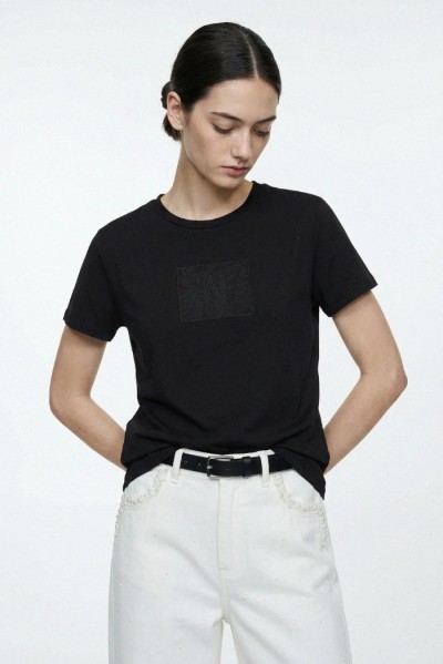 Influencer t-shirt in cotone stretch con logo patch 05AB218 — 805219040080363_2