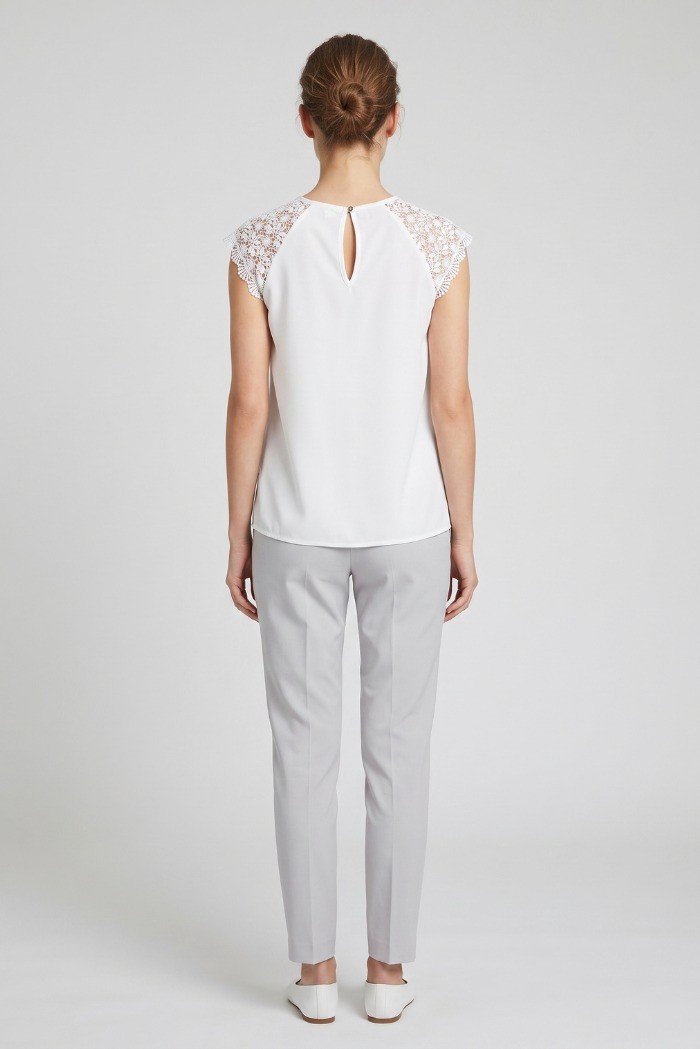 Influencer blusa con spalle in pizzo 03T0026 [f5dbd8a1]