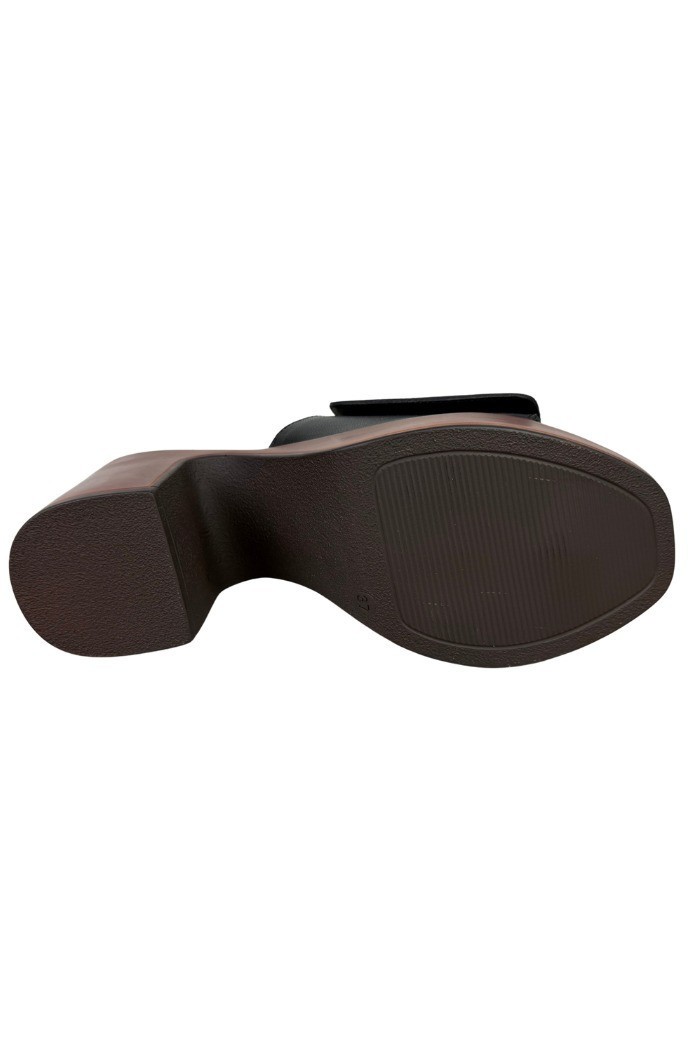 MNG Collection sandalo in pelle con tacco alto 9351 [fe7541ca]