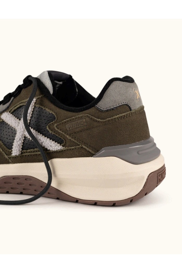 Munich sneaker allacciata con logo Nexa 25 8097025 [42746695]