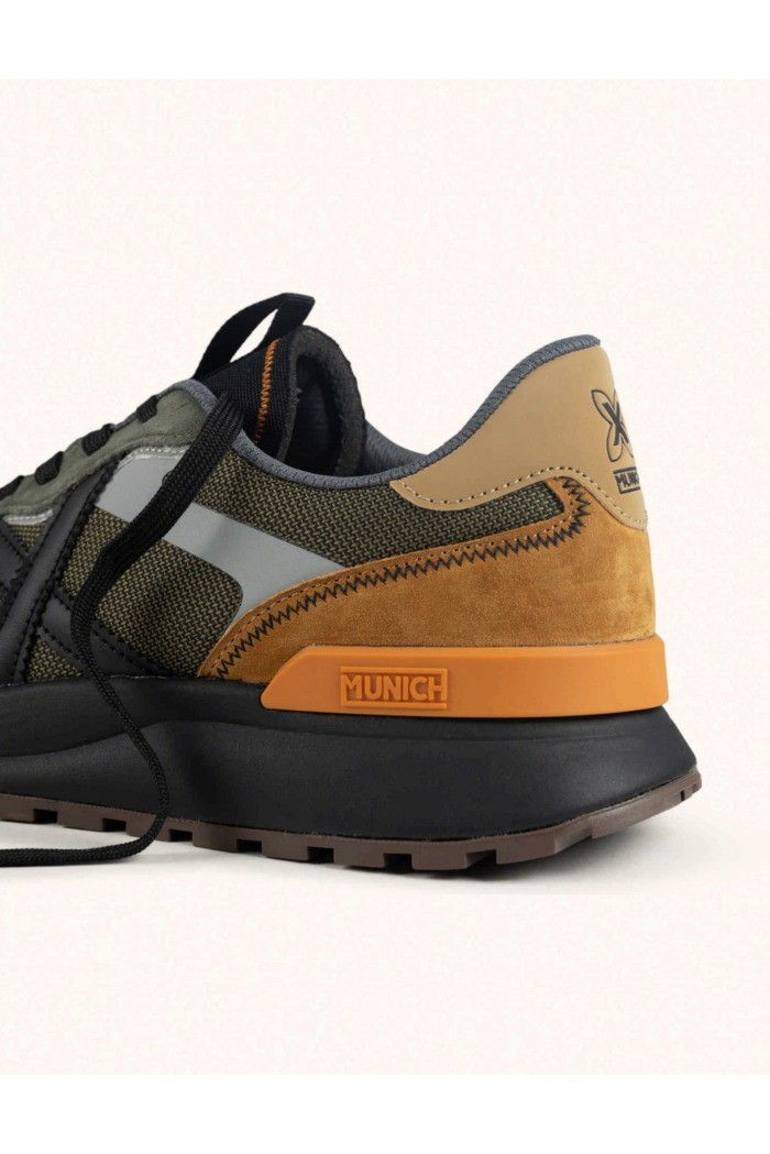 Munich sneaker allacciata con logo Dynamix 17 8862017 [1a41f16b]