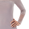 Maglia manica lunga con inserti in pizzo del marchio Janira