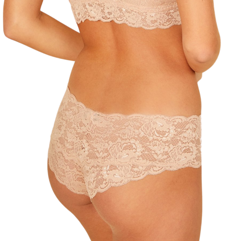 Hotpants Never say Never