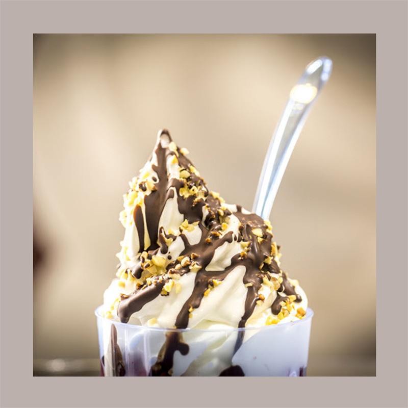 Loveria Crema Spalmabile Gelato Gusto Arachide ideale per Gelato Leagel 5,5 Kg [7129c4a4]