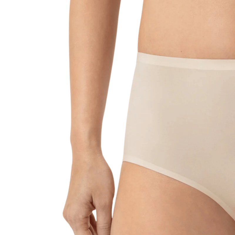 Slip alto Mey intimo sostenibile donna serie Simply Better Invisible